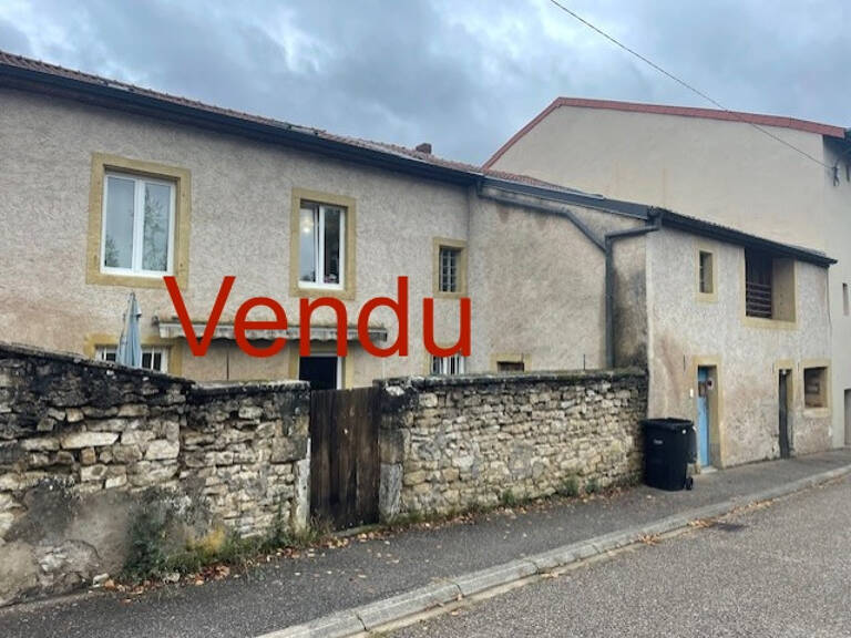 Courcelles-Chaussy : immeuble 20 pièces à vendre avec Secteu — photo 1