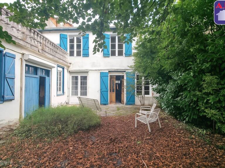 Maison 7 pièces 220 m² — photo 1