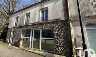Immeuble  50 m² à vendre à Pouzauges (85700)