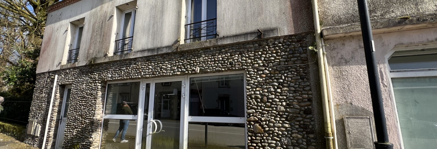 Immeuble  50 m² à vendre à Pouzauges (85700)