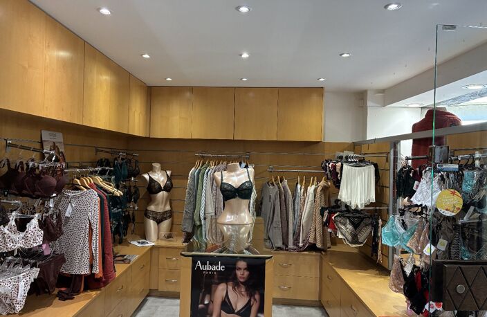 Lingerie — photo 3