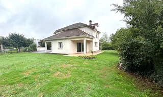 Maison 5 Pièces 130 m² à louer à Lons (64140)