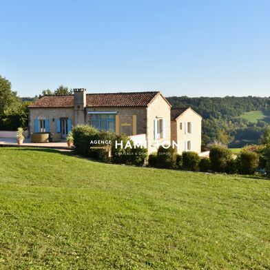 Maison 9 pièces 620000 €