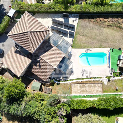 Maison 5 pièces 799000 €