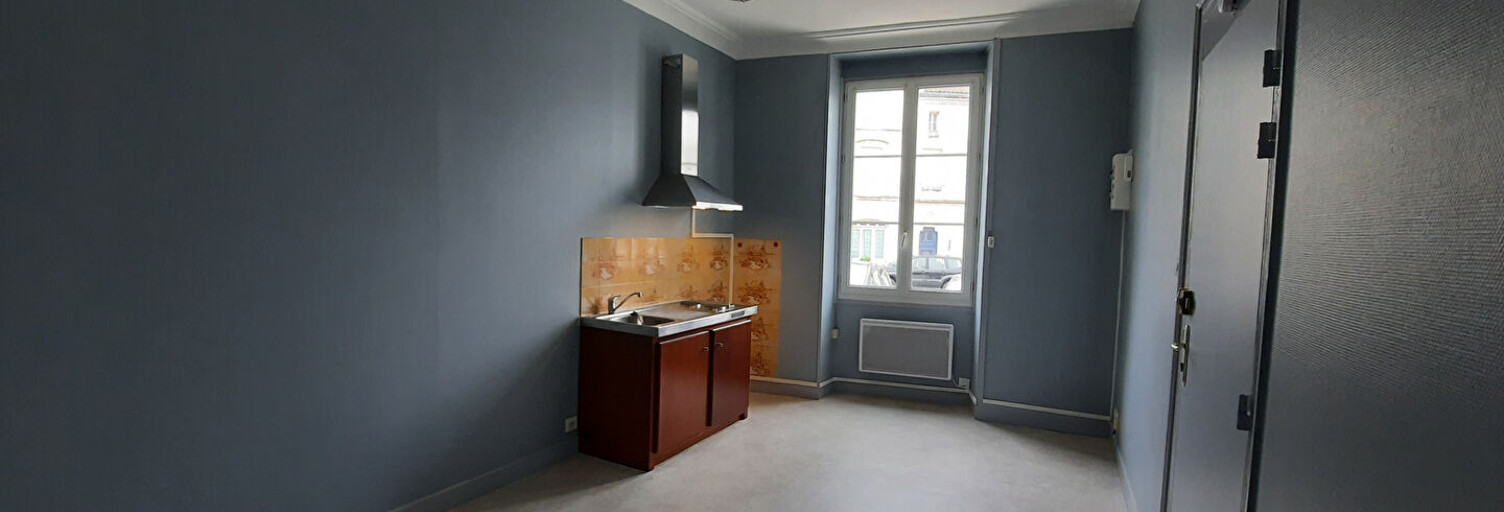 Appartement 1 Pièce 21 m² à louer à Jonzac (17500)