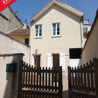 Immeuble  214900 €