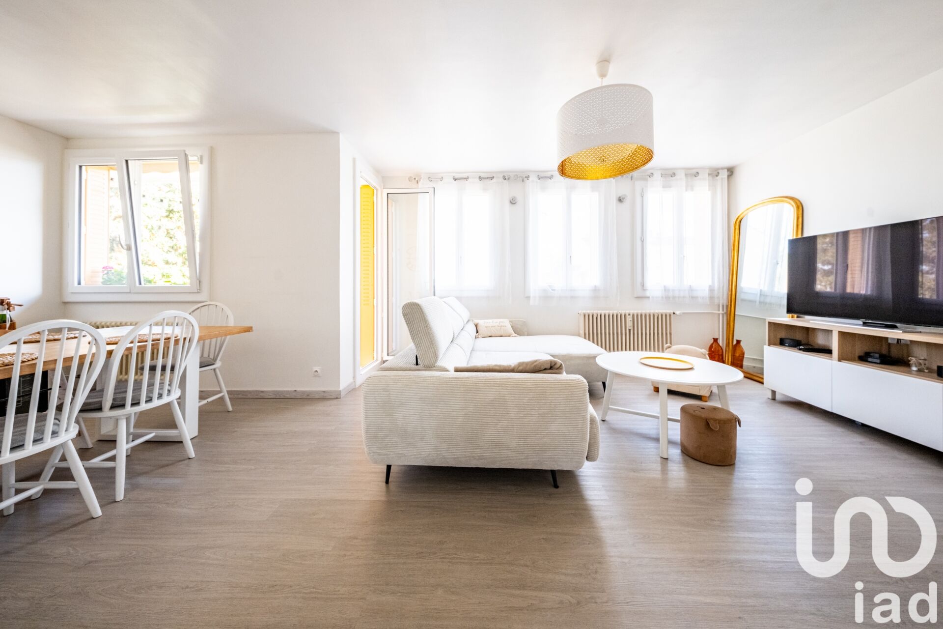 Vente Appartement 5 pièces - Photo 2