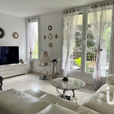Appartement 3 pièces 235000 €