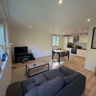 Appartement 3 pièces 160500 €