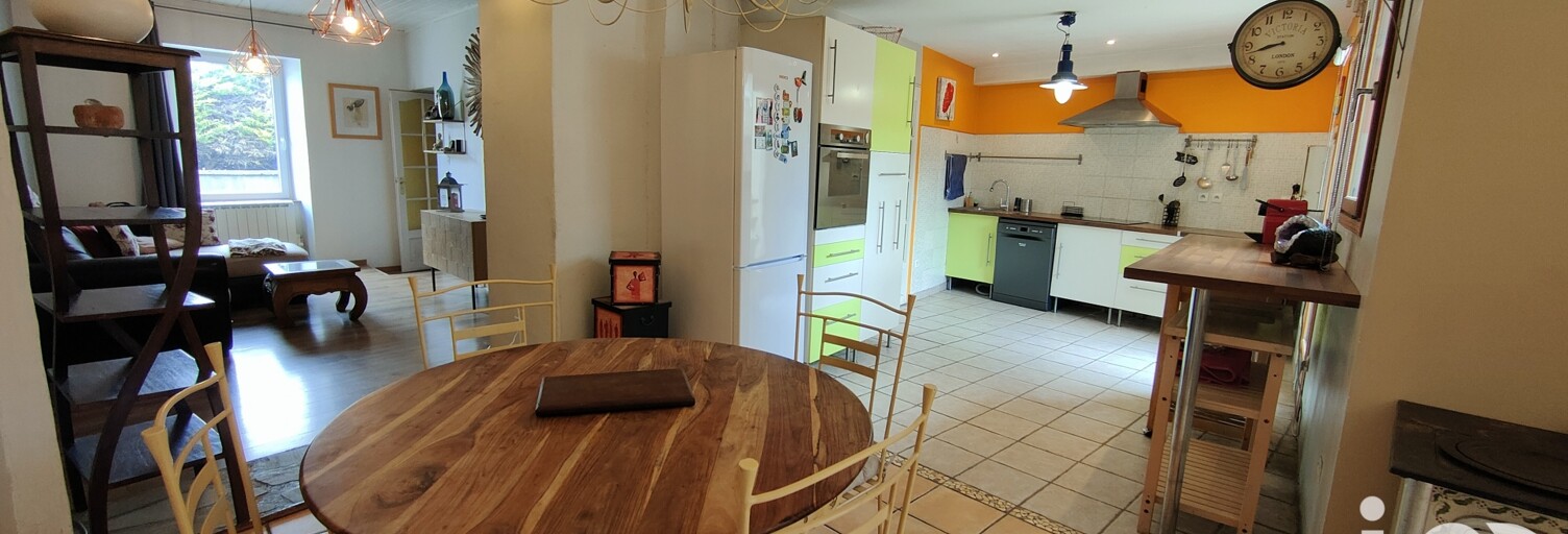 Maison 6 Pièces 117 m² à louer à Saint-Jean-de-Soudain (38110)