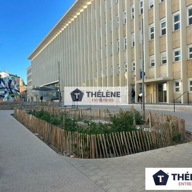 Commerce  450000 €