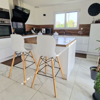 Maison 5 pièces 274000 €