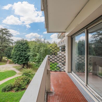 Appartement 4 pièces 180000 €