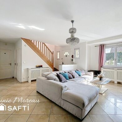 Maison 7 pièces 474000 €