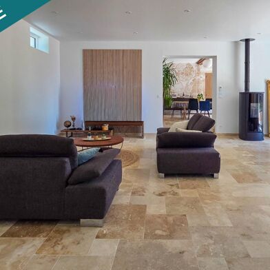 Maison 10 pièces 550000 €