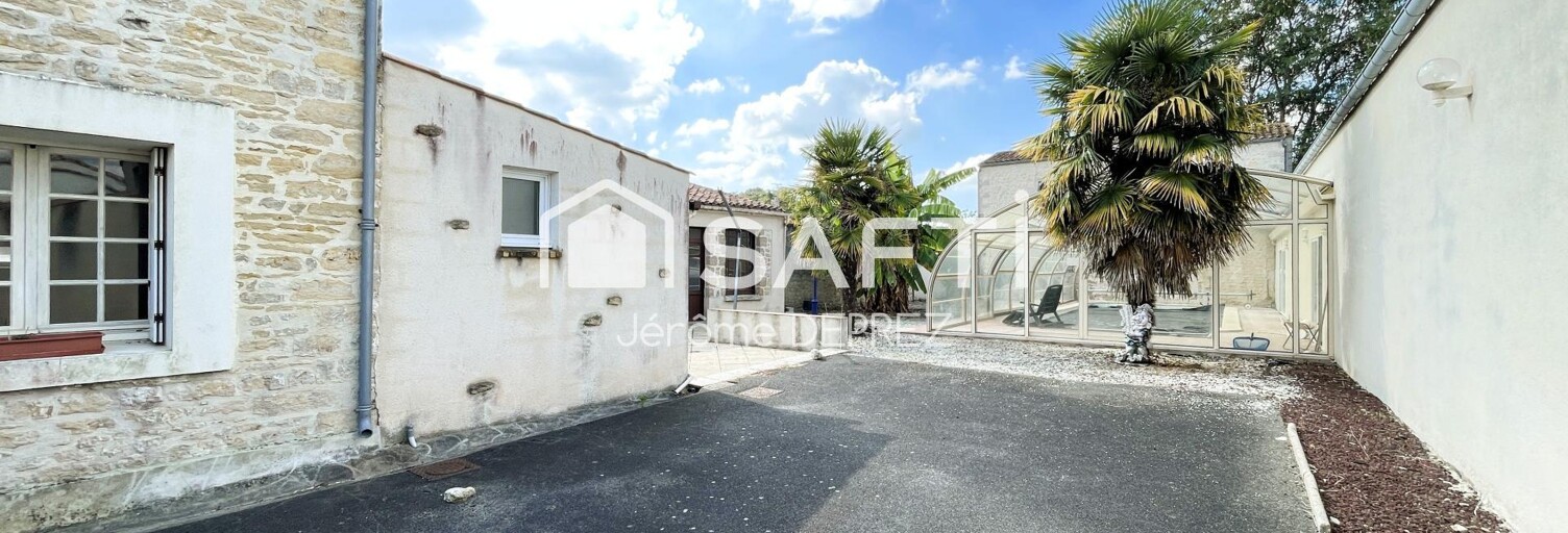 Maison 8 Pièces 183 m² à vendre à Saint-Michel-en-l'Herm (85580)