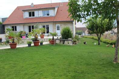 Maison 9 pièces 549900 €