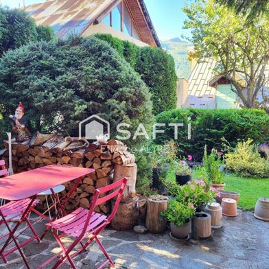 Maison 8 pièces 1200000 €