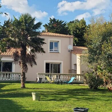 Maison 6 pièces 368000 €