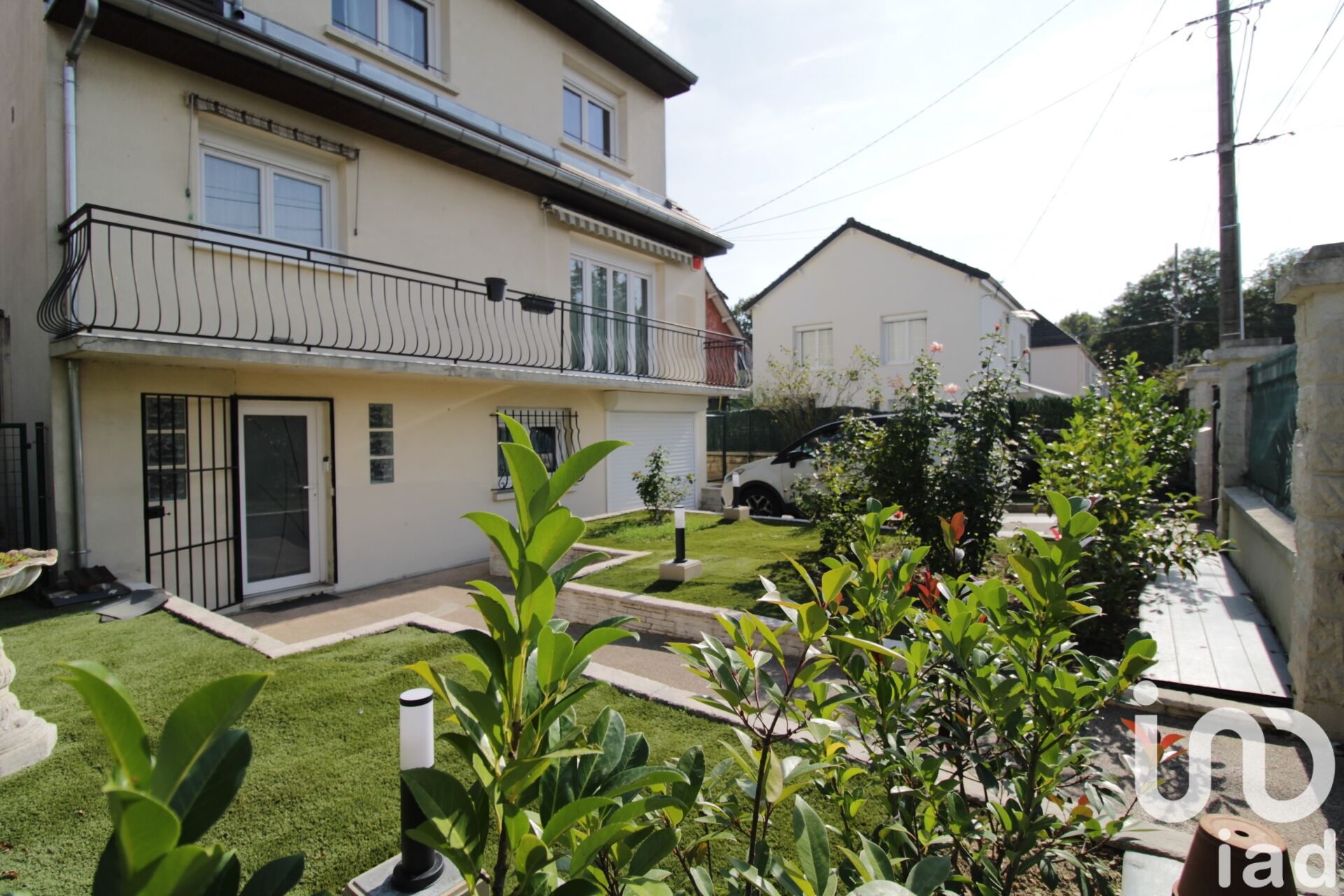 Vente Maison/villa 8 pièces - Photo 2