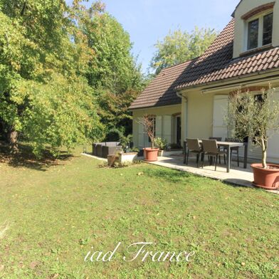 Maison 8 pièces 870000 €