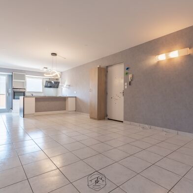 Appartement 4 pièces 229000 €