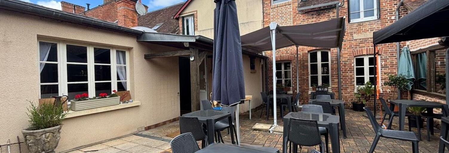 Commerce  1000 m² à vendre à Brinon-sur-Sauldre (18410)