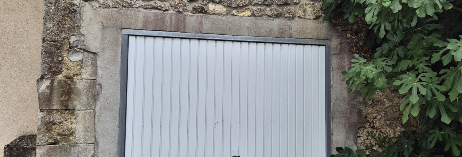 Garage  39 m² à vendre à Mirambeau (17150)