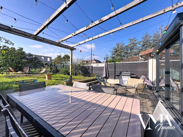 Maison de 105m2 profitant d'un jardin de 290m2 / 3 chambres — photo du bien