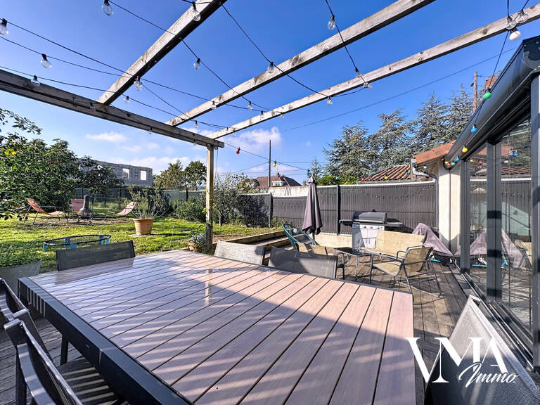 Maison de 105m2 profitant d'un jardin de 290m2 / 3 chambres — photo 1