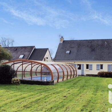 Maison 8 pièces 373000 €