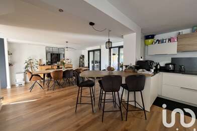 Maison 5 pièces 638000 €