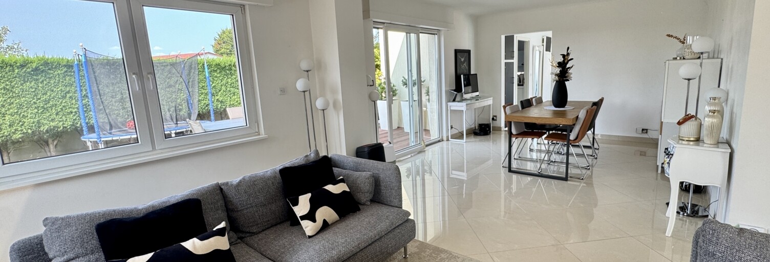 Maison 6 Pièces 199 m² à vendre à Cernay (68700)