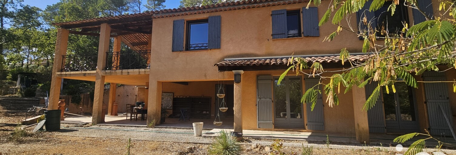 Maison 5 Pièces 158 m² à vendre à Saint-Paul-en-Forêt (83440)