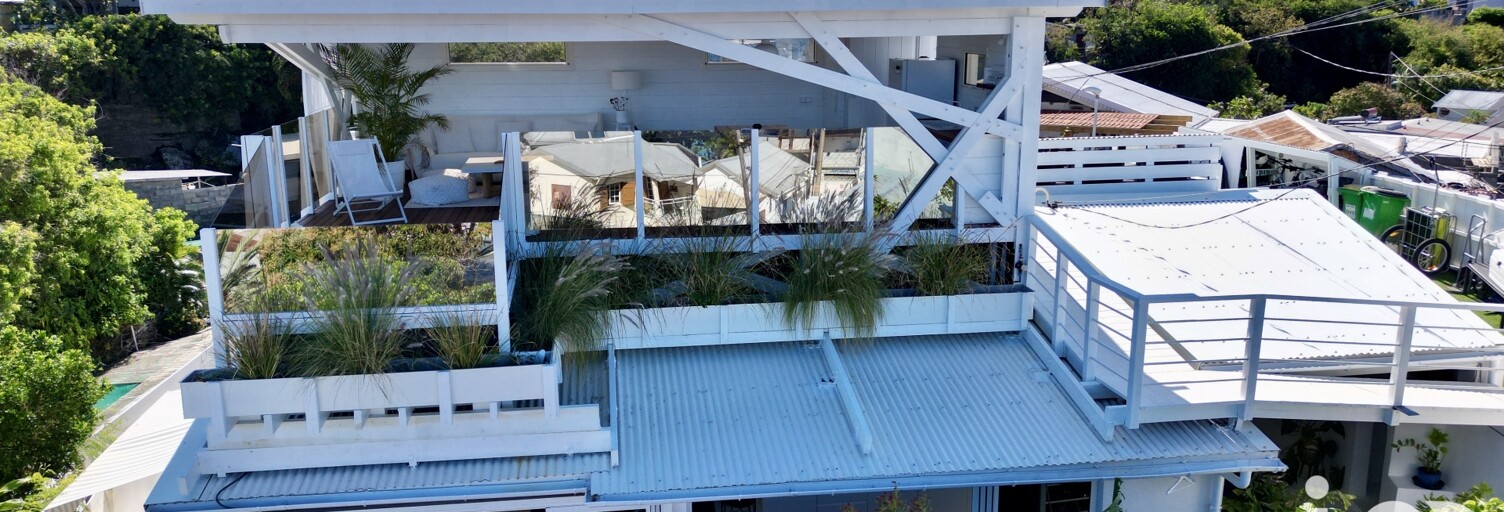 Maison 5 Pièces 138 m² à vendre à Saint-Pierre (97410)