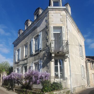 Maison 10 pièces 298000 €