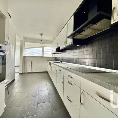 Appartement 4 pièces 179900 €