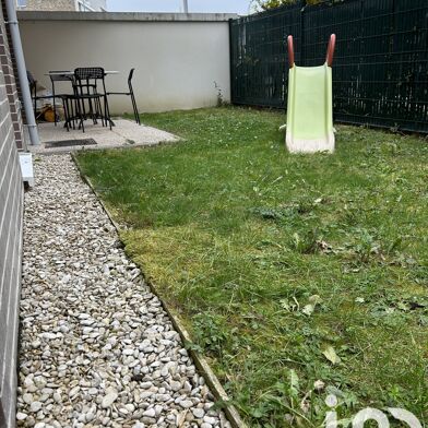 Appartement 3 pièces 271500 €