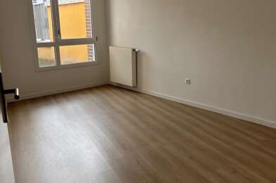 Appartement 3 pièces 240000 €