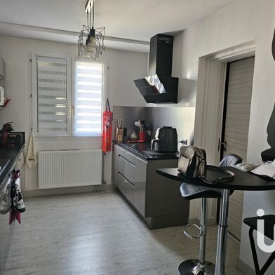 Appartement 3 pièces 103000 €
