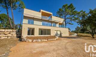 Maison 5 Pièces 198 m² à vendre à Saint-Quentin-la-Poterie (30700)