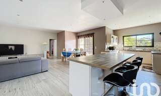 Maison 4 Pièces 134 m² à vendre à Carbon-Blanc (33560)