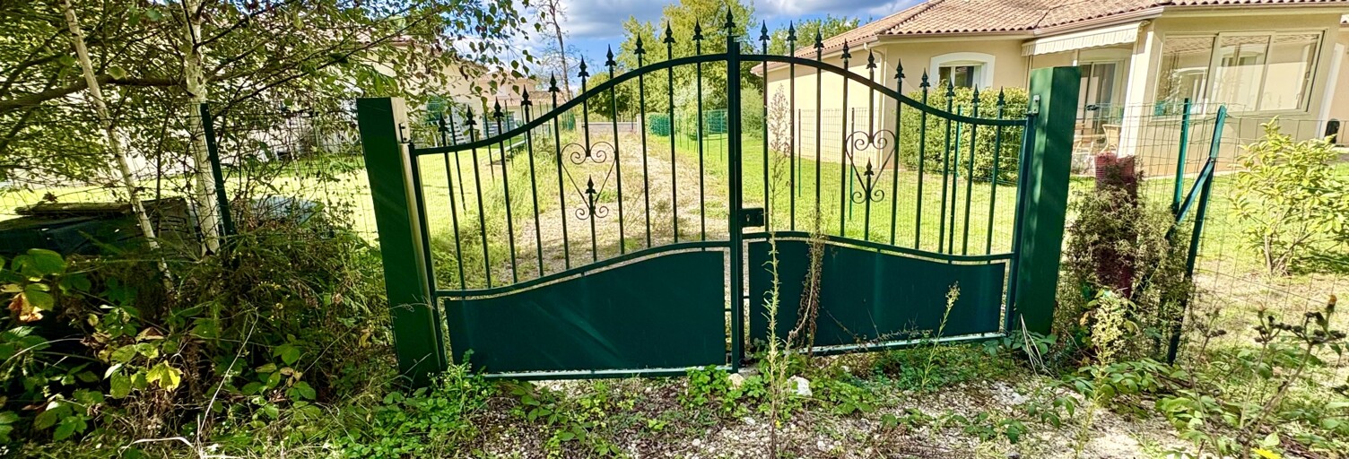 Terrain  1212 m² à vendre à Marsac-sur-l'Isle (24430)