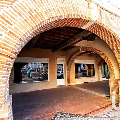 Immeuble  160000 €