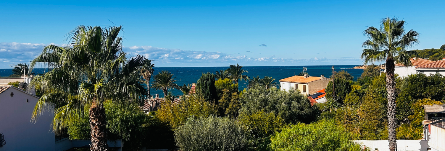 Appartement 5 Pièces 118 m² à vendre à Sanary-sur-Mer (83110)