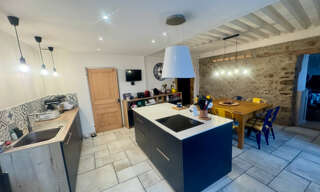 Maison 6 Pièces 190 m² à vendre à Val d'Oingt (69620)