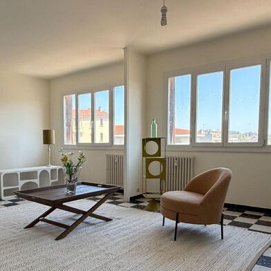 Appartement 4 pièces 250000 €