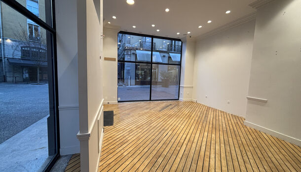 Local commercial  à louer Grenoble 38000
