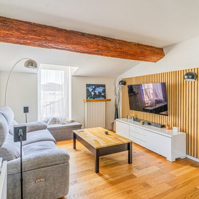 Appartement 3 pièces 257152 €