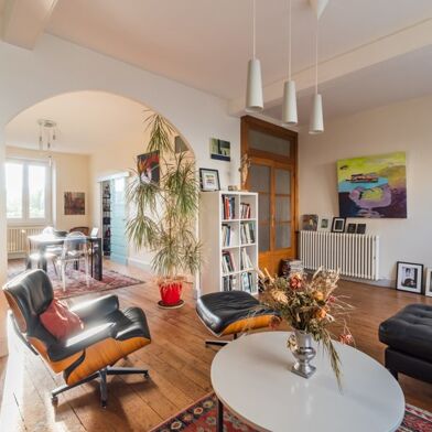 Appartement 5 pièces 276500 €